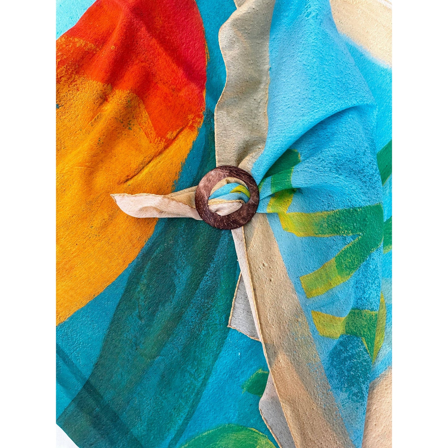 Sarong Holder - Coconut