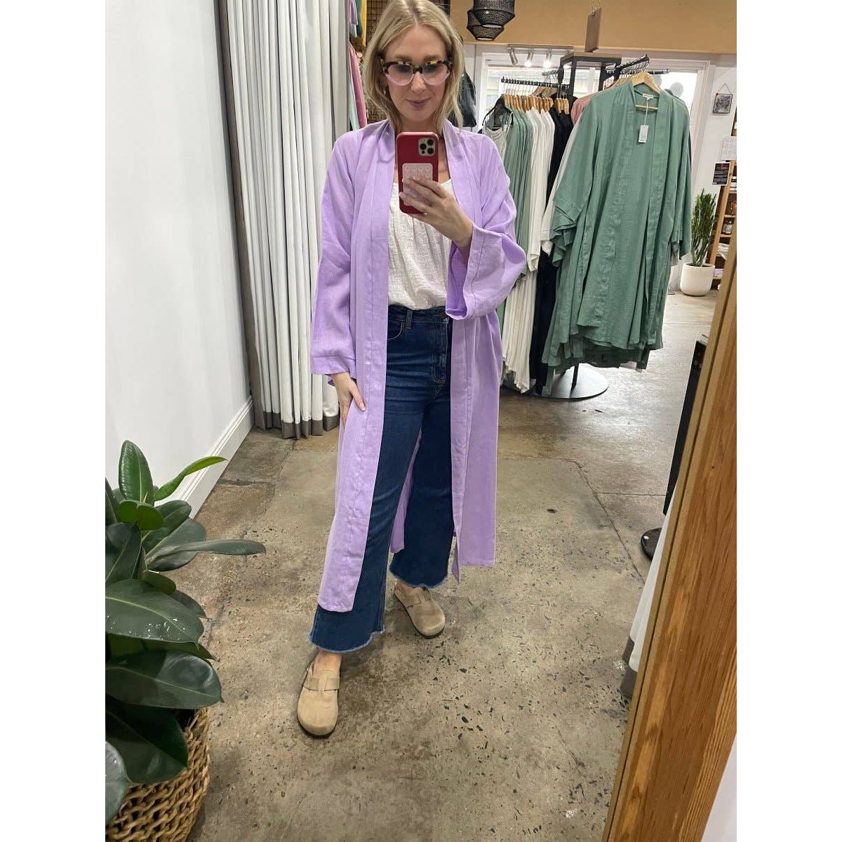 JADE AND MAY - Long Linen Bathrobe in Purple: 12